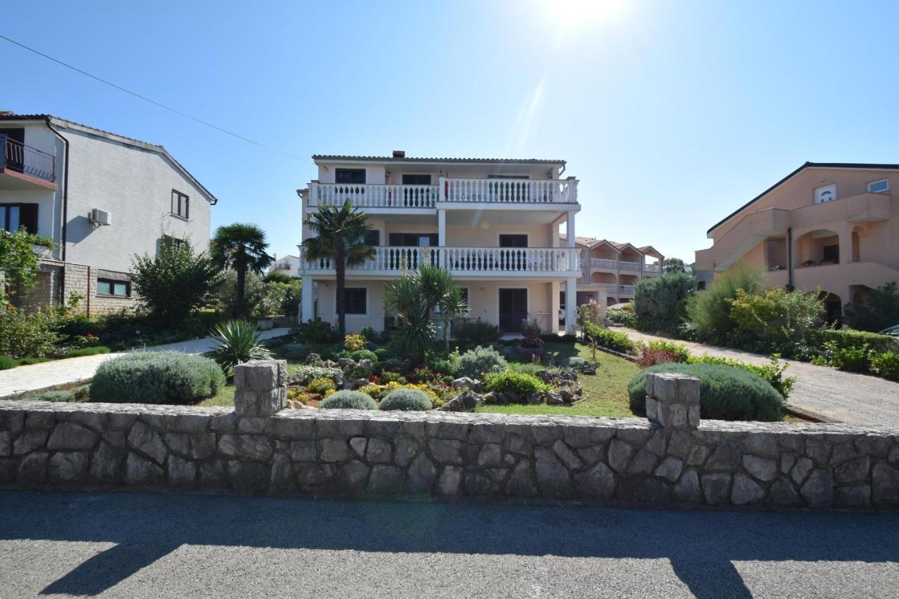 Apartments Marinela Njivice Εξωτερικό φωτογραφία