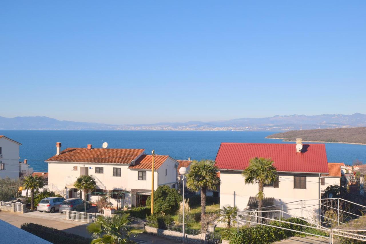 Apartments Marinela Njivice Εξωτερικό φωτογραφία